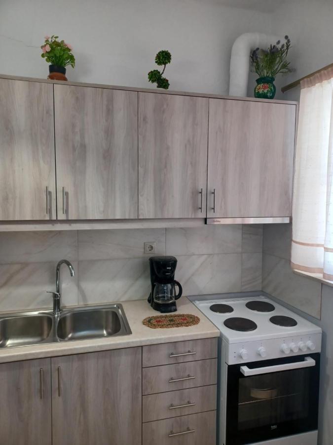 Nina'S Central Apartment Hriszí Aktí Haniá Kültér fotó